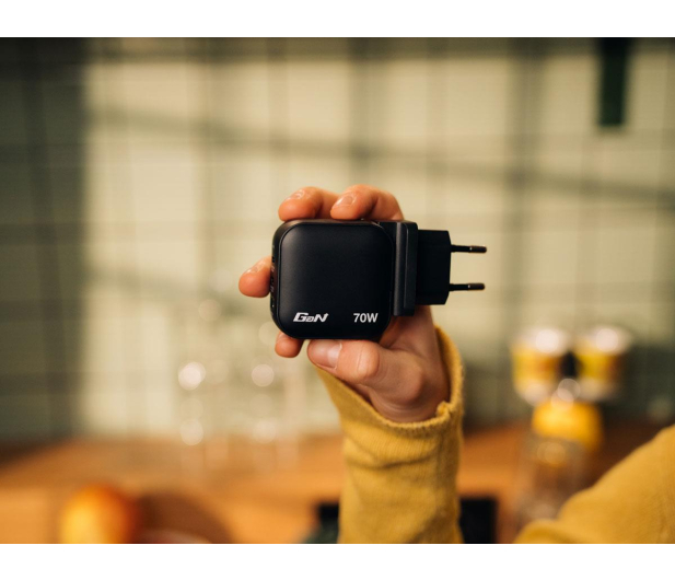 VERBATIM Mini GaN Charger 70W 3 Port US/EU/UK - 1340214 - zdjęcie 4